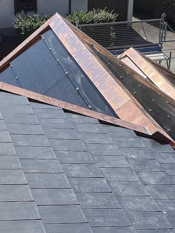 Dachsanierung und Gebäudeerweiterung Wohlen